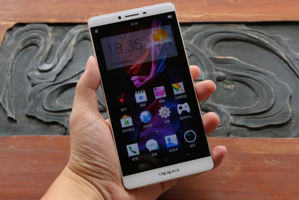 OPPO R7 Plus,,,2.5DĻ