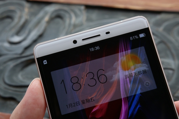 OPPO R7 Plus,,,2.5DĻ